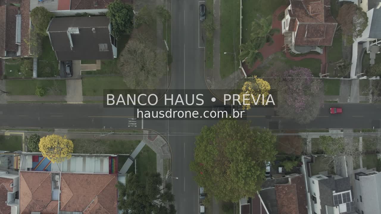 Ruas e cruzamentos vistos de cima — Ahú em Curitiba, Paraná.