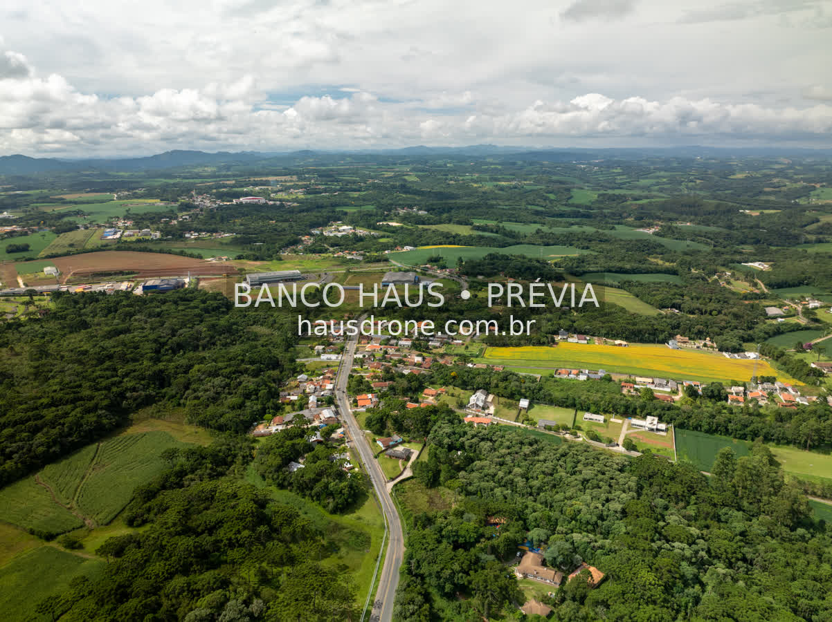 Rodovia e acessos em vista aérea — Campo Largo, Paraná, Paraná.