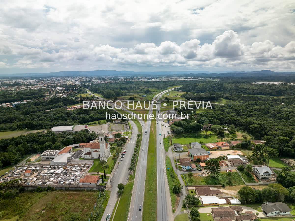 Rodovia e acessos em vista aérea — Campo Largo, Paraná, Paraná.
