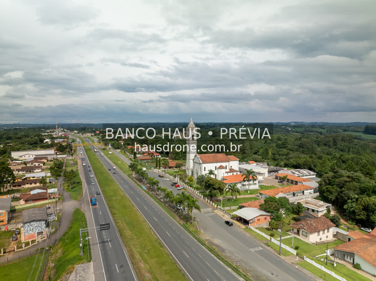 Rodovia e acessos em vista aérea — Campo Largo, Paraná, Paraná.