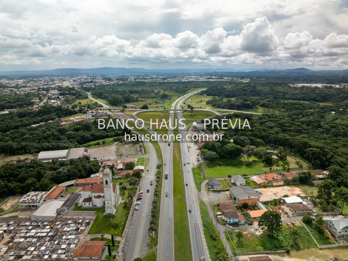 Rodovia e acessos em vista aérea — Campo Largo, Paraná, Paraná.