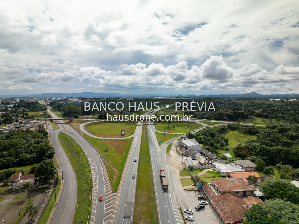 Rodovia e acessos em vista aérea — Campo Largo, Paraná, Paraná.
