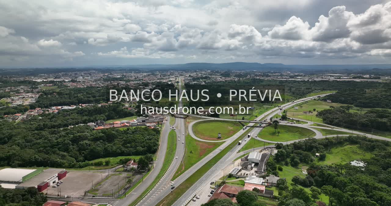 Rodovia e acessos em vista aérea — Campo Largo, Paraná, Paraná.