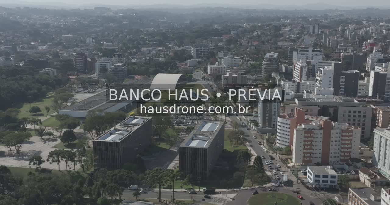 Edifícios e paisagem urbana — Centro Cívico em Curitiba, Paraná.