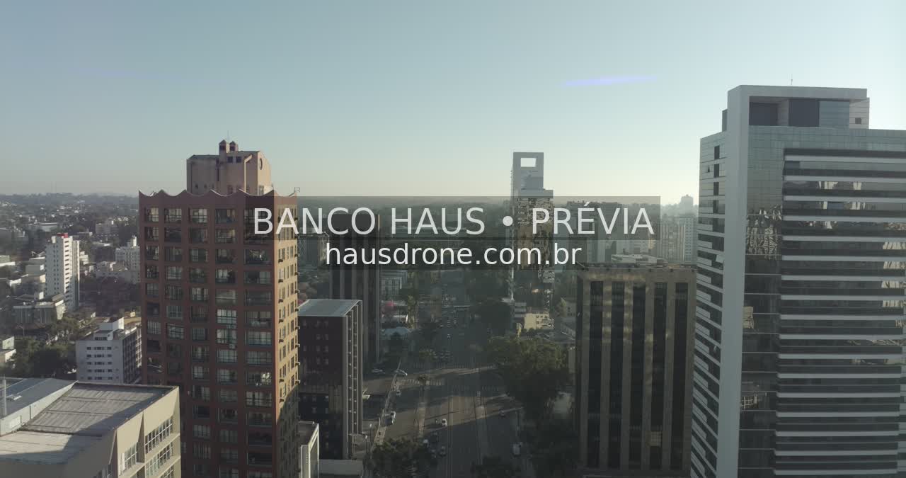 Edifícios e paisagem urbana — Centro Cívico em Curitiba, Paraná.