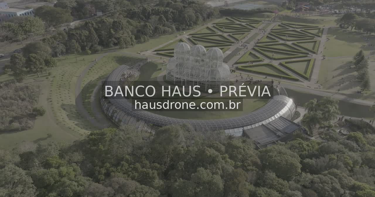 Estufa e jardins em vista aérea — Jardim Botânico de Curitiba, Paraná.