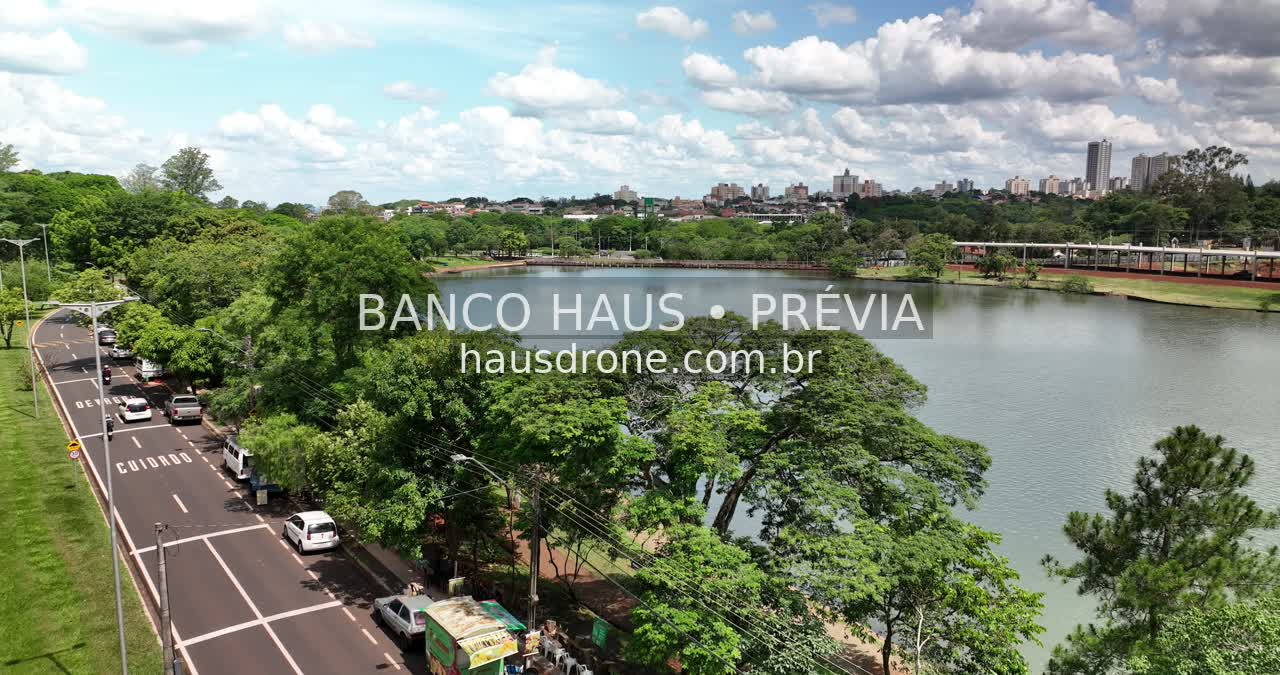 Lago e paisagem urbana — Londrina e região, Paraná, Paraná.