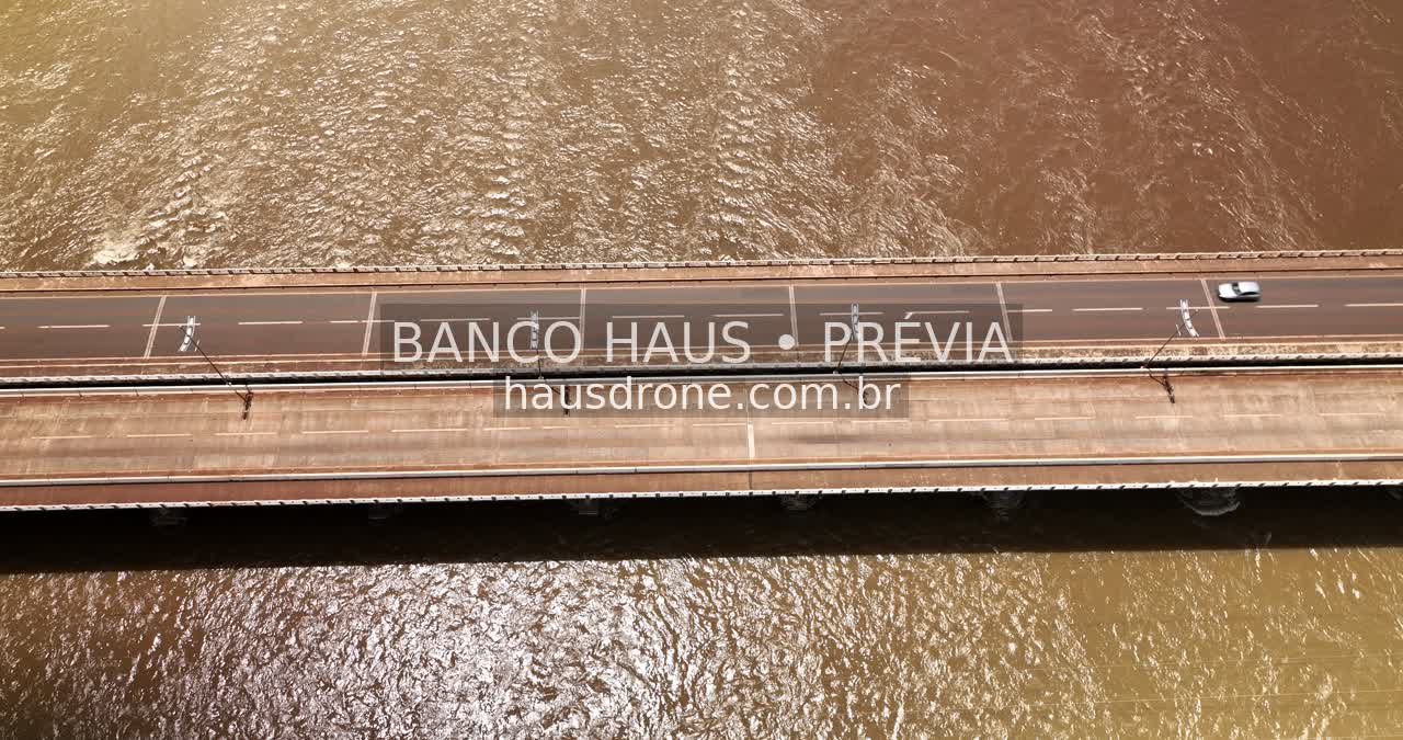 Ponte sobre o rio — Londrina e região, Paraná, Paraná.