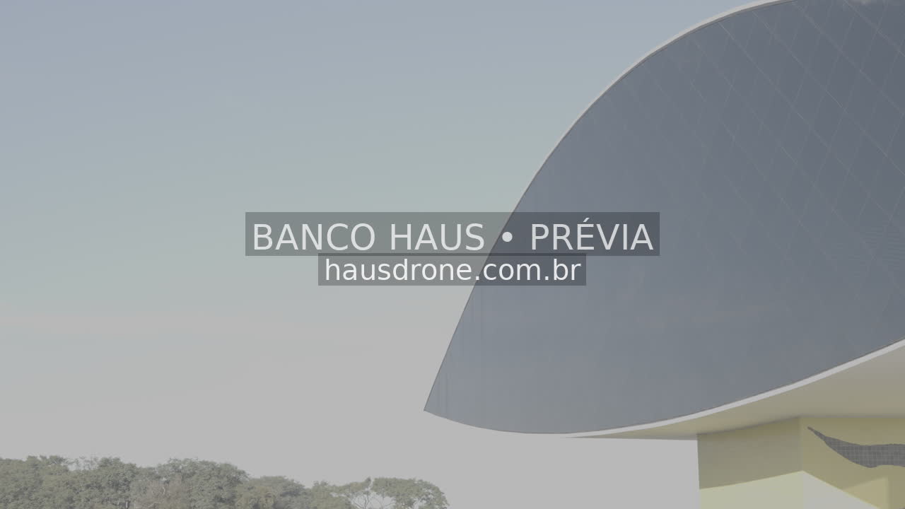 Detalhe da estrutura em forma de olho — Museu Oscar Niemeyer em Curitiba, Paraná.