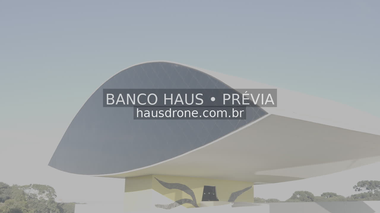 Detalhe da estrutura em forma de olho — Museu Oscar Niemeyer em Curitiba, Paraná.