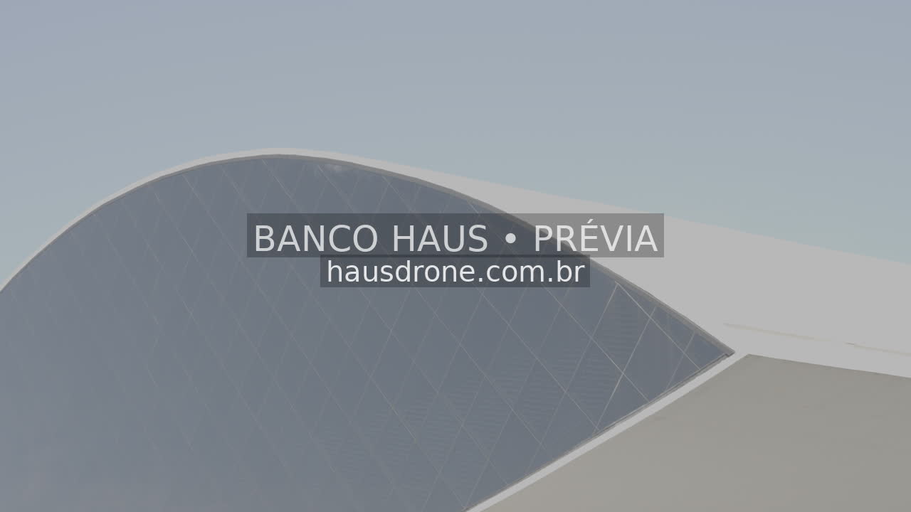 Detalhe da estrutura em forma de olho — Museu Oscar Niemeyer em Curitiba, Paraná.